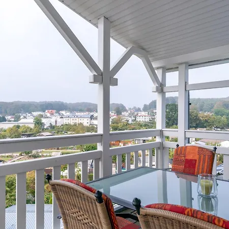 Apartment 396, Seepark *