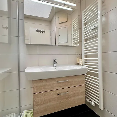 Apartment 396, Seepark