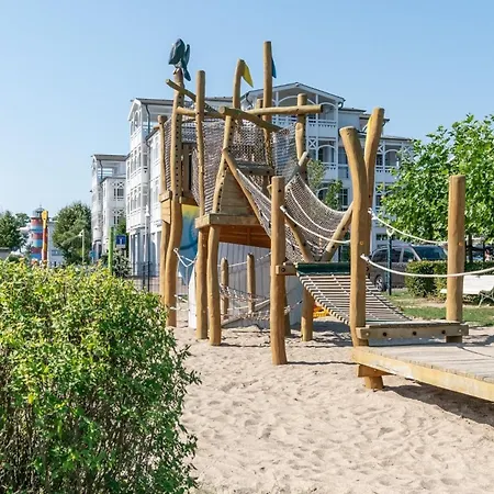 Apartment 396, Seepark *